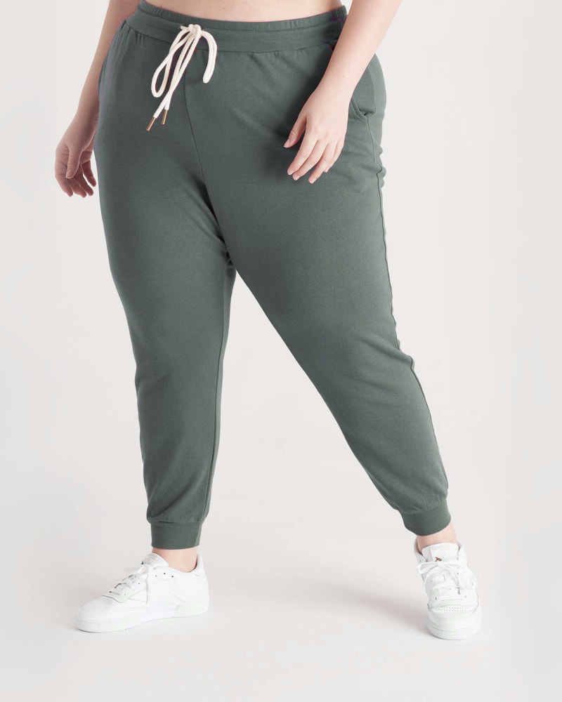 Front of a model wearing a size 5X The Everyday Jogger in Thyme by The Standard Stitch. | dia_product_style_image_id:248746